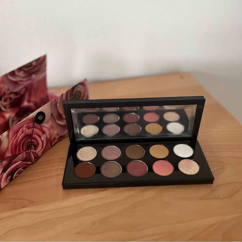 Pat McGrath Mothership VII: Divine Rose Eye Shadow Palette